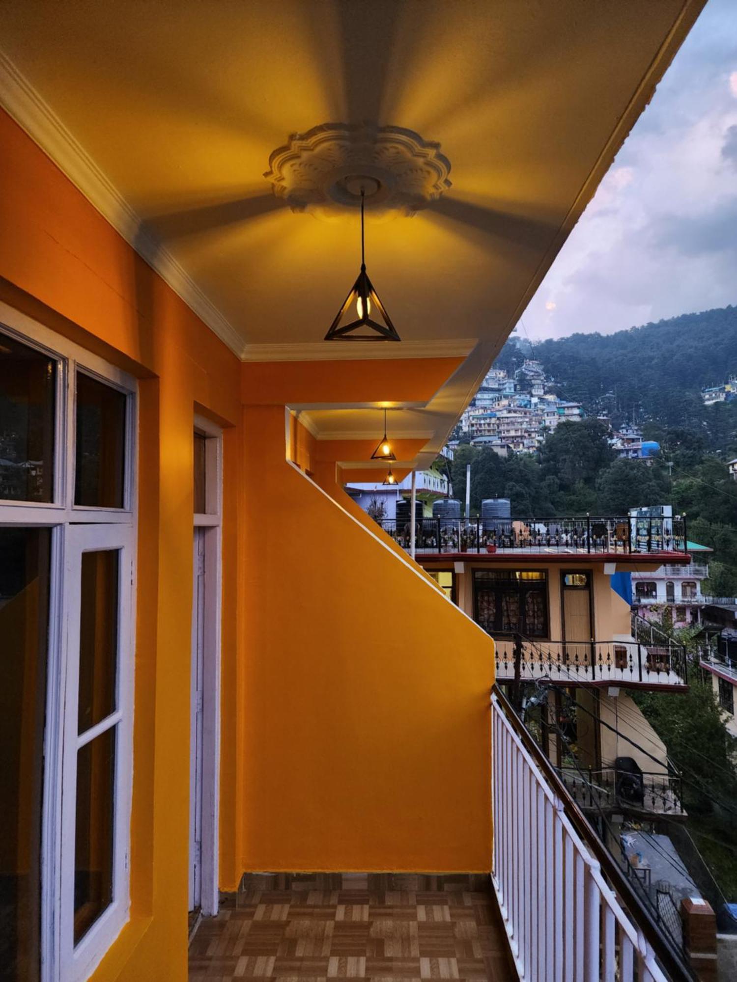 دارامشالا The Bougainvillea, Mcleodganj المظهر الخارجي الصورة